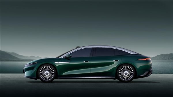 Electric range 1008km BYD flagship sedan Da Han official images released: global debut at Chengdu Auto Show
