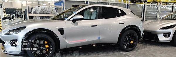 Can run up to 852km, first real car exposure of Zhijie RX: The most direct rival of Xiaomi YU7 is about to debut.