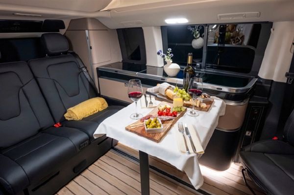 Mercedes-Benz launches new Marco Polo camper van: liftable roof, built-in refrigerator and kitchen