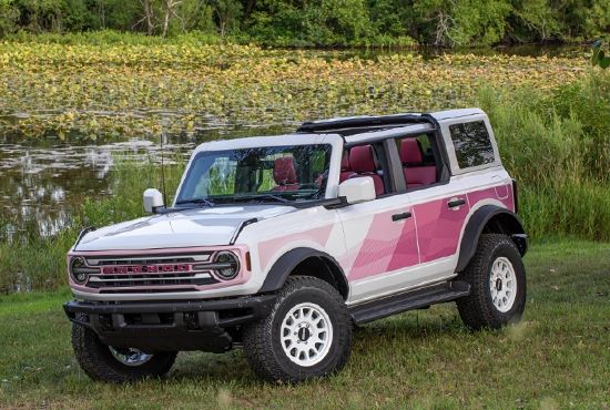 Rugged boxy shape meets macho pink! Ford Bronco special edition released: limited to 1000 units globally.