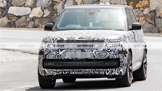 Exterior gets a major makeover! New Land Rover Range Rover spy shots revealed: 112kWh electric version paired with BMW V8